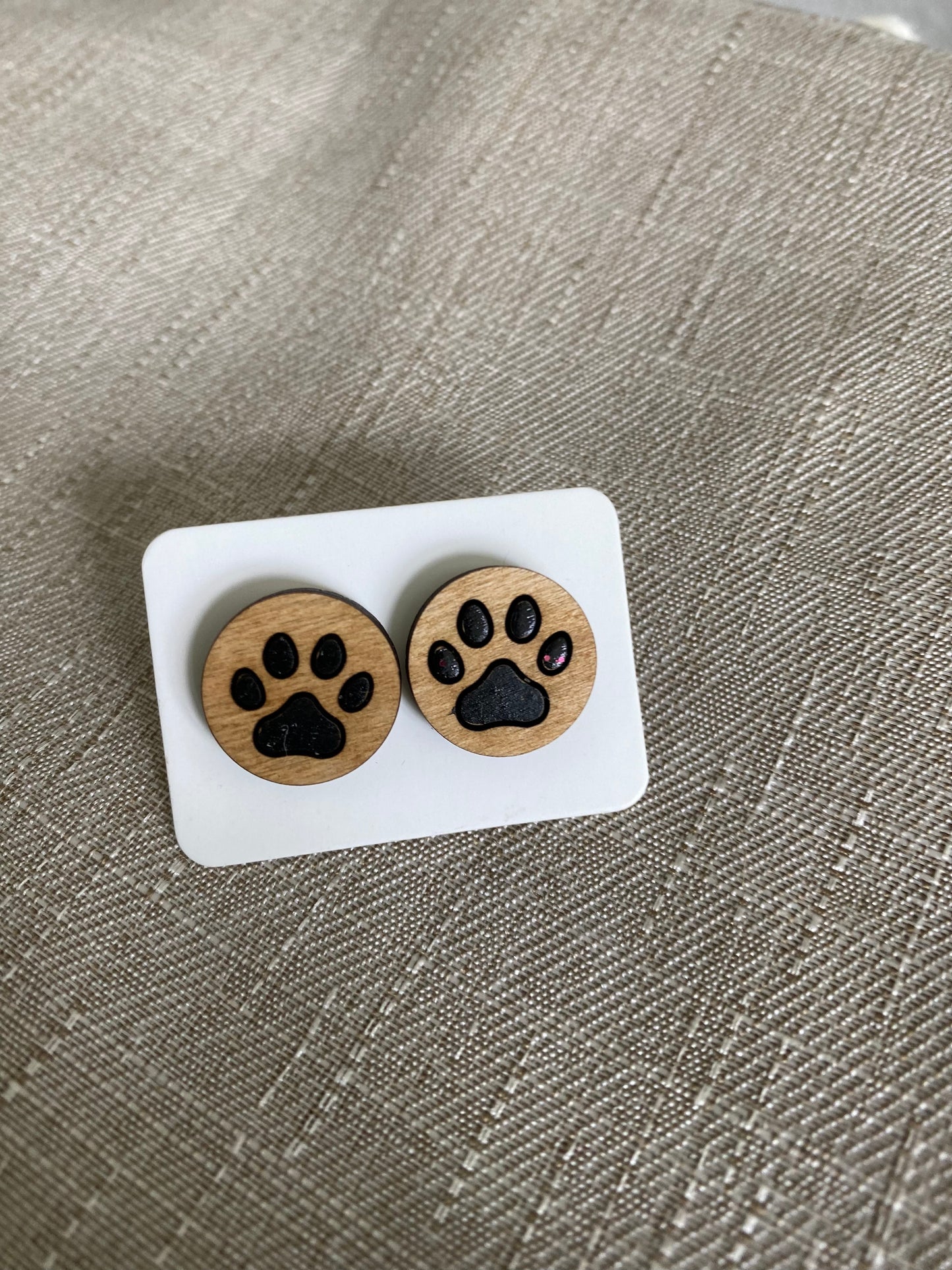 Paw Print Stud Earring